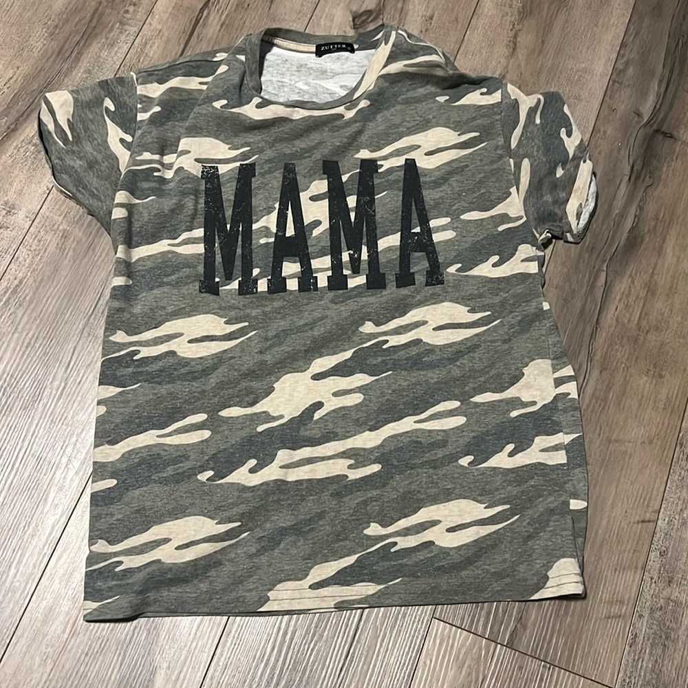 Camouflage mama T-shirt